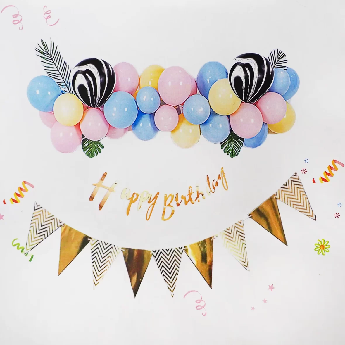 Set aranjament baloane latex cu baloane marmorate, banner Happy Birthday, ghirlanda stegulete, frunze si accesorii